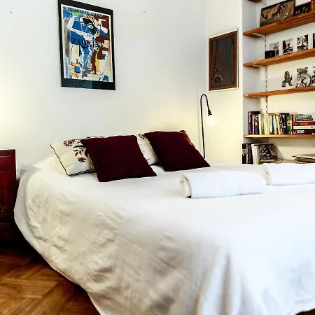 Montmartre Monet Apartment Paris